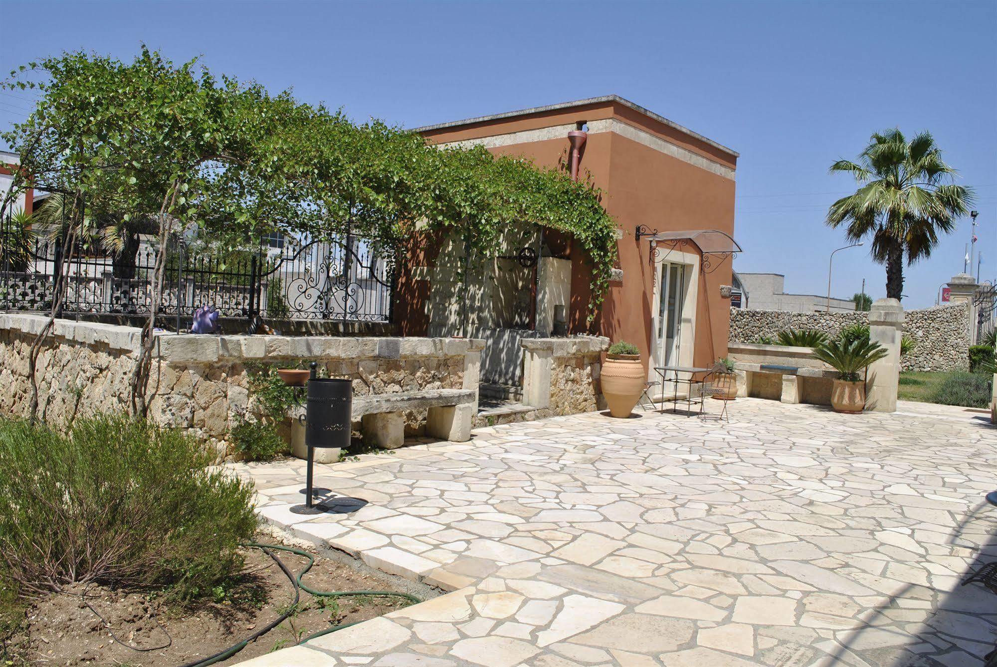 Tenuta Masseria Del Gallo Калимера Екстериор снимка